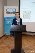 Третья секция «Эффективное управление запасами и регулирование кредиторской и дебиторской задолженности для минимизации издержек» началась с выступления Натальи Филимоновой, директора по планированию, NOVABEV GROUP, которая поделилась опытом оптимизации уровня запасов и управления цепочками поставок для обеспечения бесперебойного снабжения клиентов. 