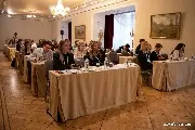 Профессиональная и динамичная корпоративная среда, способствующая плодотворному сотрудничеству