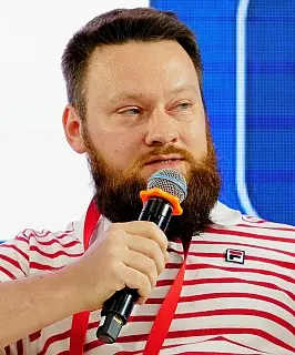 Константин Пензин, ГК «Силовые машины»: «Мы перешли от разговора “давайте попробуем ИИ” к защите портфеля в годовой инвестиционной программе»