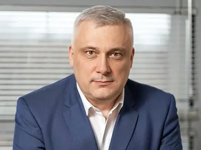 Михаил Наталенко, Р-Альянс: «Невозможно построить новое, если думать по-старому»