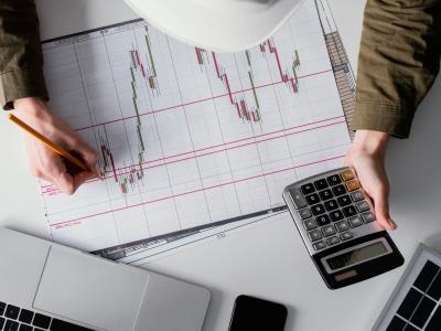 Минэкономразвития корректирует прогноз инфляции: повышает его до 7,6%
