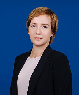 Савинова